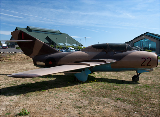 Mikoyan Gurevitch Mig 15 UTI pictures