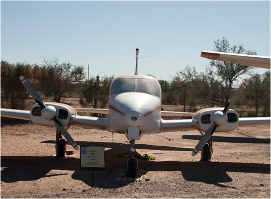 Cessna 310 pictures pima