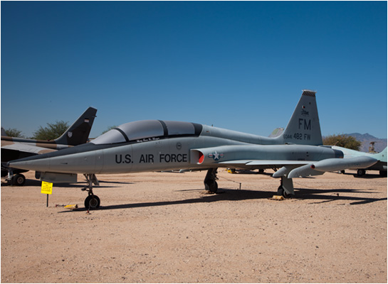 North american F-5B Freedom Fighter pictures